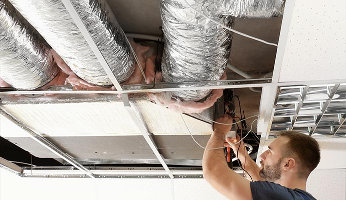 Duct repairing service